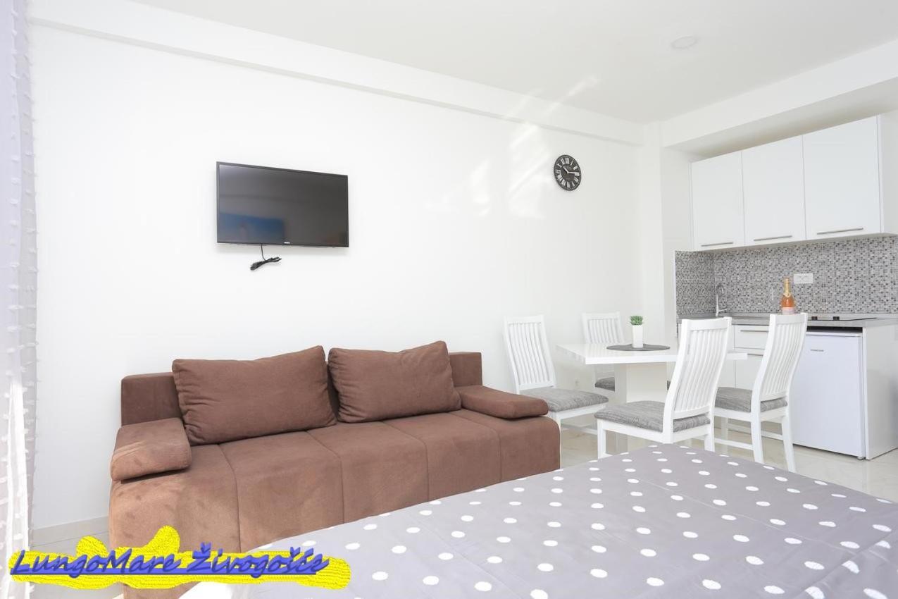 Apartmants Villa Lungo Mare Živogošće Kültér fotó