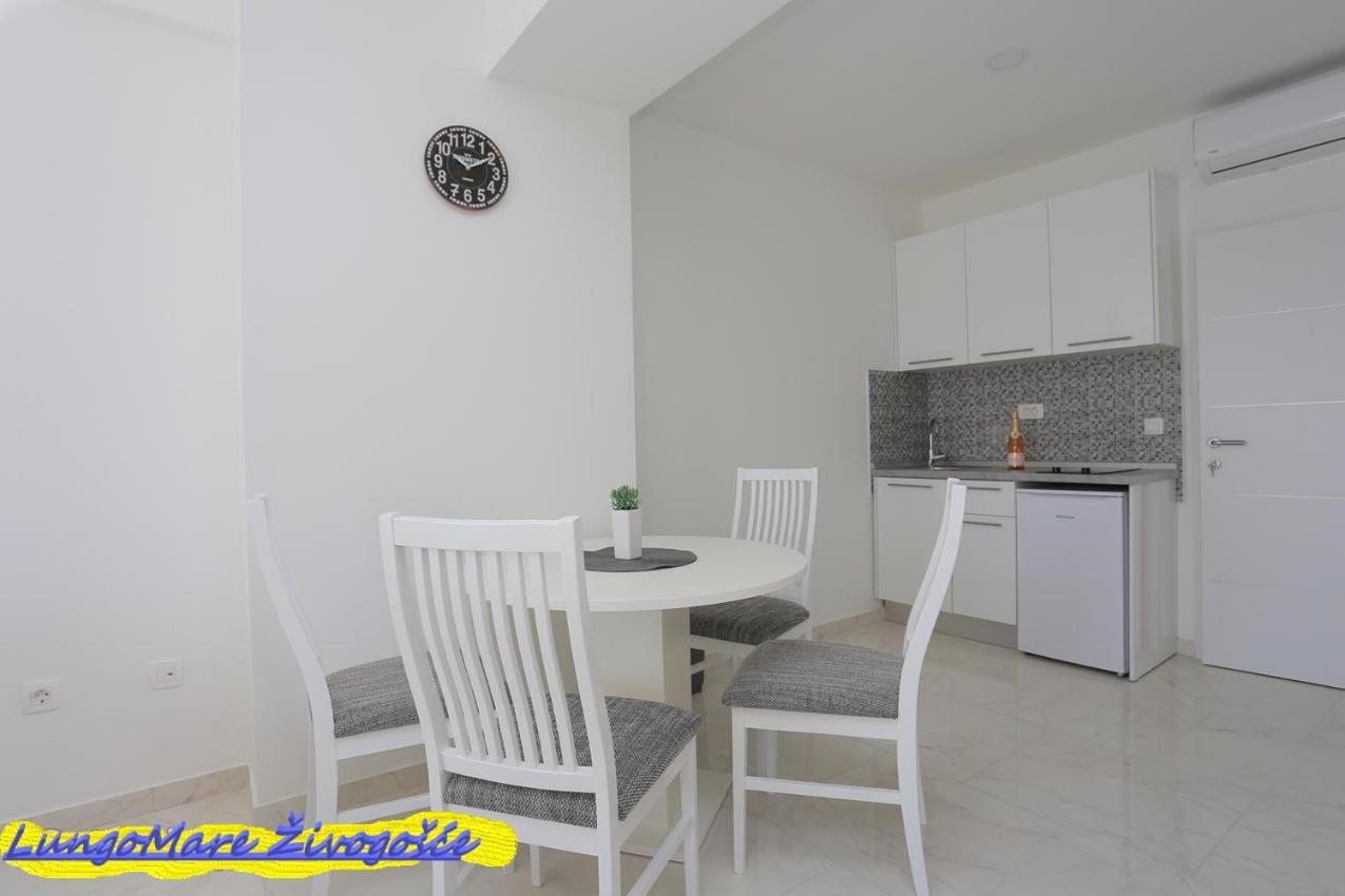 Apartmants Villa Lungo Mare Živogošće Kültér fotó