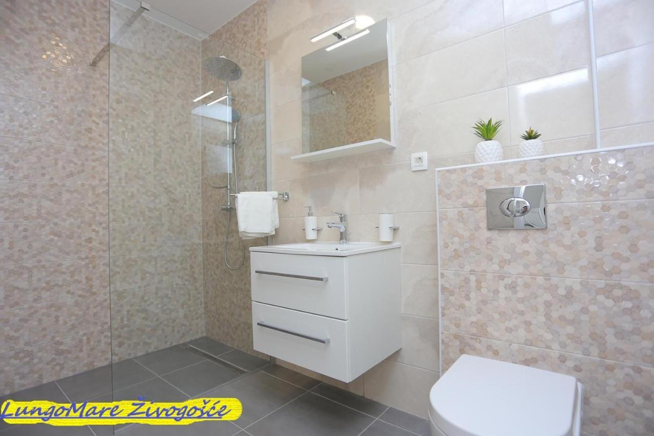 Apartmants Villa Lungo Mare Živogošće Kültér fotó